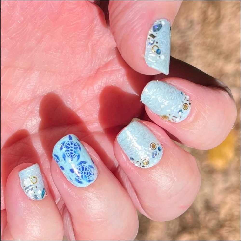 *Exclusive* Color Street: Blue Haven | Pastel Baby Pale Spring Curved French Tip - Picture 2 of 12